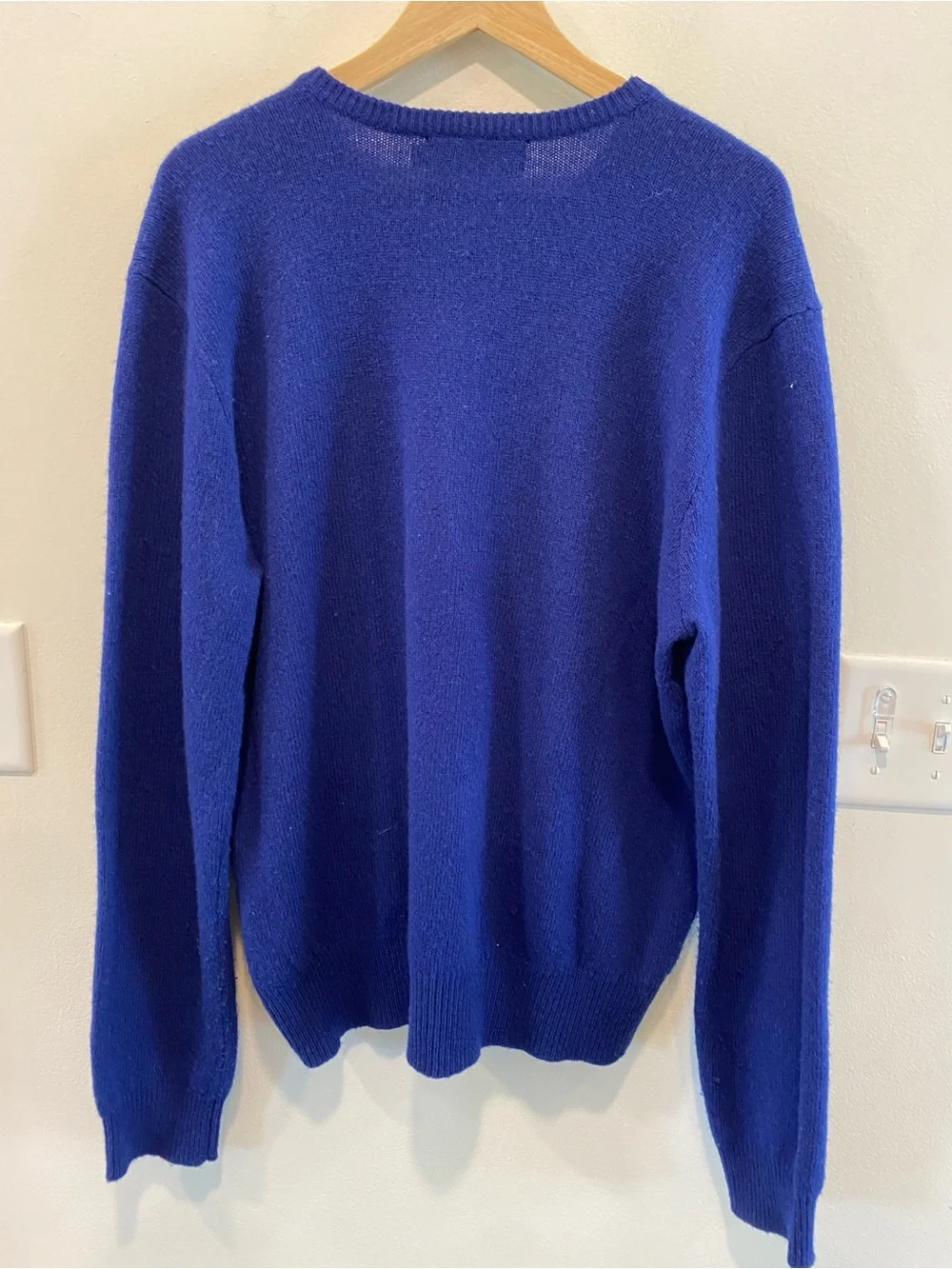 Vintage Polo Ralph Lauren Mens V Neck Sweater size large 100% lambswool preppy